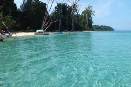 Explore Andaman : Ultimate Fun – 10 Persons (April. 23 – Sep. 23) (04 Nights / 05 Days) 3 Star Deluxe Accommodation