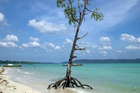 Explore Andaman : Ultimate Fun – 02 Persons (April. 23 – Sep. 23) (05 Nights / 06 Days) 3 Star Deluxe Accommodation