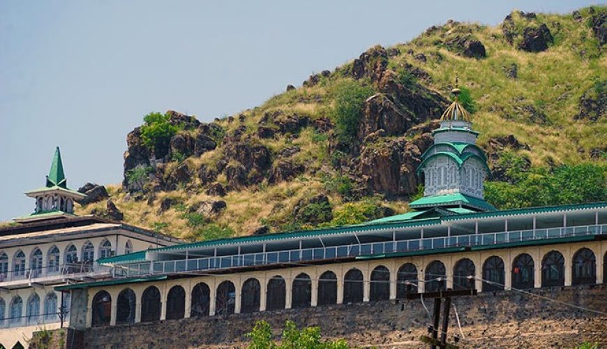 Makhdoom Sahib Shrine