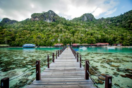 Borneo – East Sabah Adventure Tour Package (7 Nights / 8 Days)