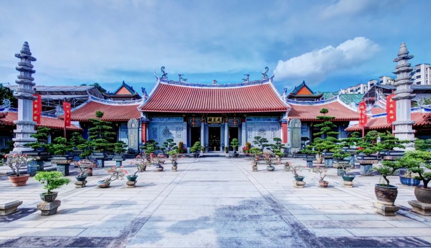 Lian Shang Shuang Lin Monastery