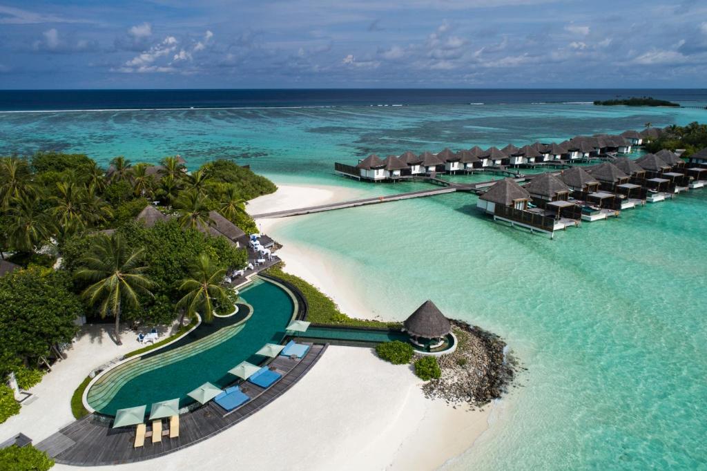 our Seasons Resort Maldives at Kuda Huraa