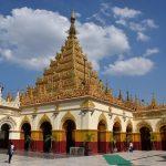 Mahamuni Buddha Temple || Myanmar