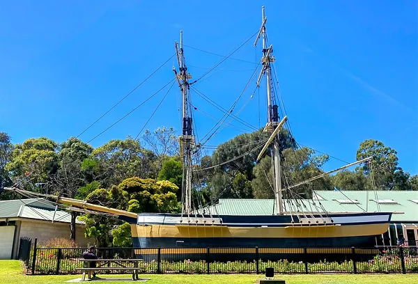 Lady Nelson Visitor and Discovery Centre || Mount Gembier || Australia