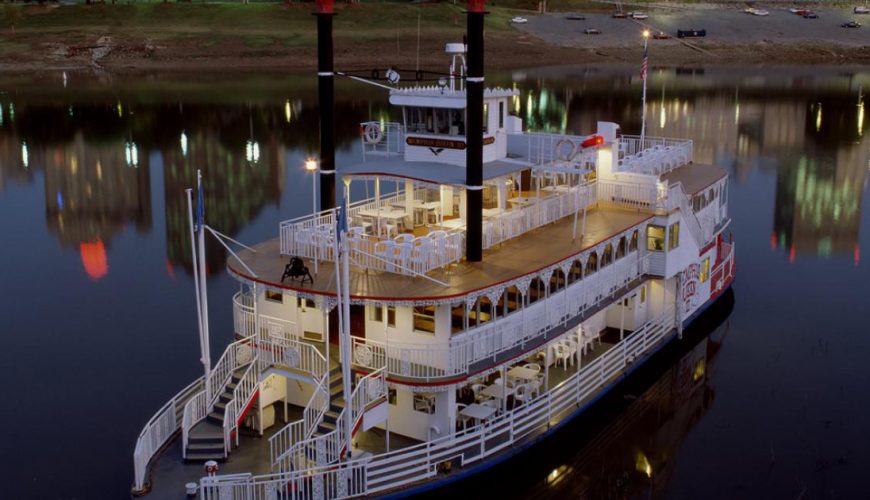 Memphis Riverboats